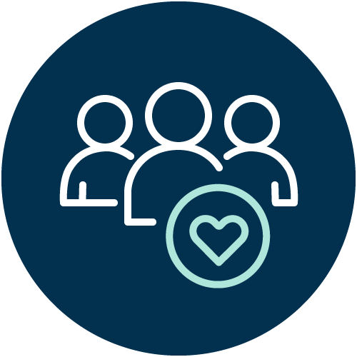 Icon Personengruppe mit Herzsymbol (patientenorientiertes Team)